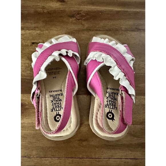 Old Soles Queen Ruffled Sandals Fuchsia Pink Snow White Leather Slingbacks 8 - Picture 5 of 9